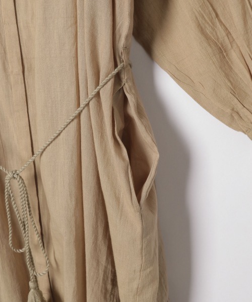 BAYFLOW（ベイフロー）の「ボイルハオリワンピース（ワンピース・レディース・ベージュ/ブラウン/レッド・FREE）」の22枚目の写真