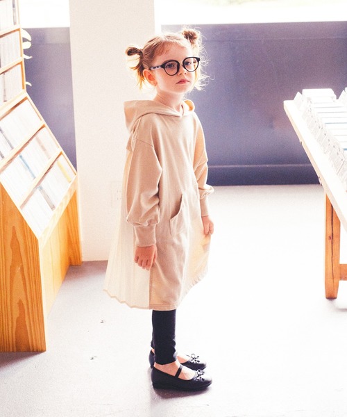 BRANSHES（ブランシェス）の「プレミアムストレッチスキニーパンツ（その他パンツ・キッズ・ブラック/オリーブ/キャメル・110cm/100cm/150cm/120cm/90cm/140cm/130cm）」の22枚目の写真