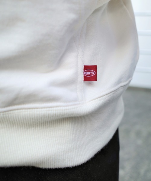 WHO'S WHO gallery（フーズフーギャラリー）の「【KOOKY'N/クーキー】カレッジ刺繍フーディー（パーカー・メンズ・ホワイト/ブラック/グリーン/ネイビー・FREE）」の16枚目の写真