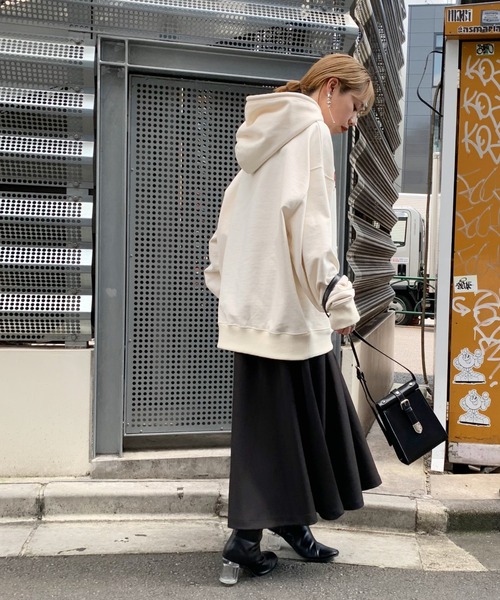 WHO'S WHO gallery（フーズフーギャラリー）の「【KOOKY'N/クーキー】カレッジ刺繍フーディー（パーカー・メンズ・ホワイト/ブラック/グリーン/ネイビー・FREE）」の12枚目の写真