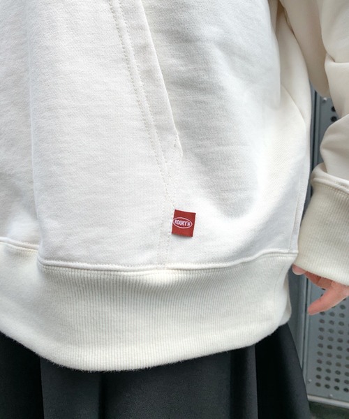 WHO'S WHO gallery（フーズフーギャラリー）の「【KOOKY'N/クーキー】カレッジ刺繍フーディー（パーカー・メンズ・ホワイト/ブラック/グリーン/ネイビー・FREE）」の9枚目の写真