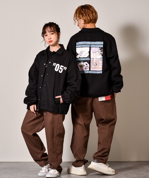 ユニセックスで着用可能 レトロイラストバックプリントコーチジャケット