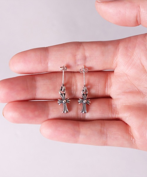 BAYBLO（ベイブロ）の「(EL)【ユニセックス】シルバー925 デザイン ピアス[2個入り/両耳用]（ピアス（両耳用）・レディース・シルバー系その他/その他8/その他9/その他10/その他11/その他12/その他13/その他14/ゴールド系その他/シルバー系その他2/シルバー系その他3/シルバー系その他4/シルバー系その他5/シルバー系その他6/シルバー系その他7/その他15/その他16/その他17/ゴールド系その他2・FREE）」の22枚目の写真