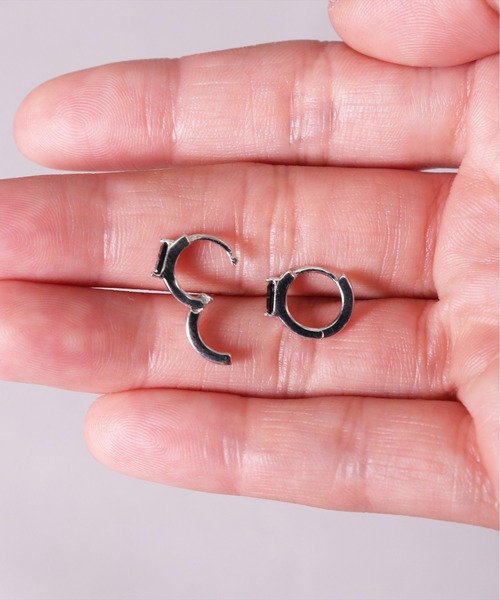 両耳　シルバー925 ピアス　2.0×13mm 101サイズ同 両耳シルバー925 ピアス2.0×13mm 101サイズ同