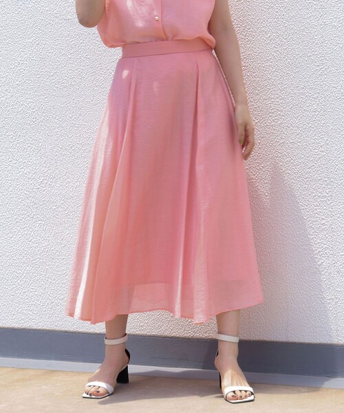 NOLLEY’S（ノーリーズ）の「【WEB限定カラーあり】シアースラブミディフレアスカート（スカート・レディース・サックスブルー/サーモンピンク/ネイビー/ミント/グリーン/インディゴブルー/ライトパープル/オリーブ・34/36/38）」の8枚目の写真