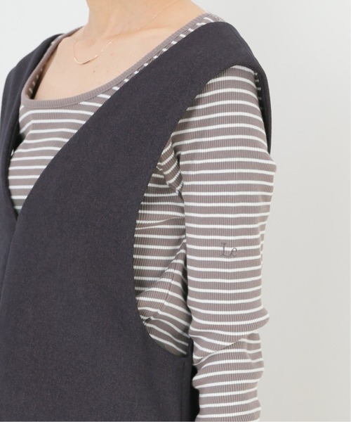 SLOBE IENA（スローブイエナ）の「Vネックワンピース【手洗い可能】◆（ジャンパースカート・レディース・チャコールグレー・36/38）」の11枚目の写真