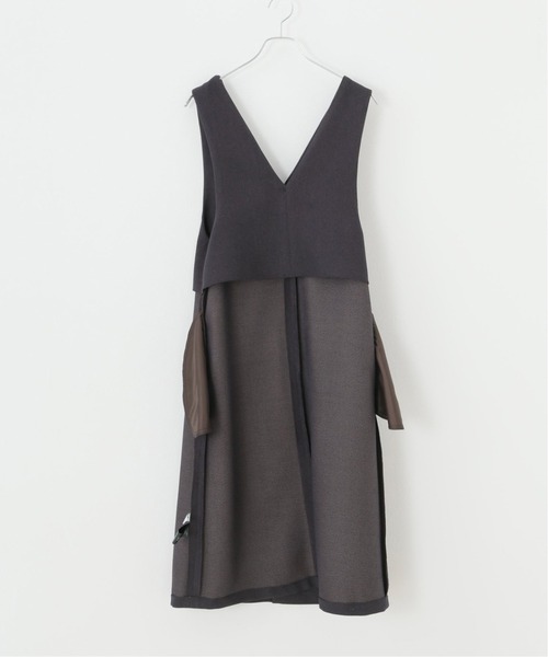 SLOBE IENA（スローブイエナ）の「Vネックワンピース【手洗い可能】◆（ジャンパースカート・レディース・チャコールグレー・36/38）」の14枚目の写真