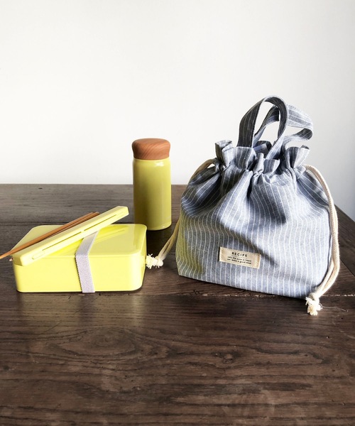 COMMON WARE（コモンウェアー）の「EC: RECIPE LUNCH SACK　保冷保温ランチ巾着袋（お弁当箱・レディース・ホワイト/ブルー/ブラック×ホワイト/ブラック/ピンク/ベージュ/グリーン/ライトベージュ/グレー/ライトグレー・FREE）」の15枚目の写真