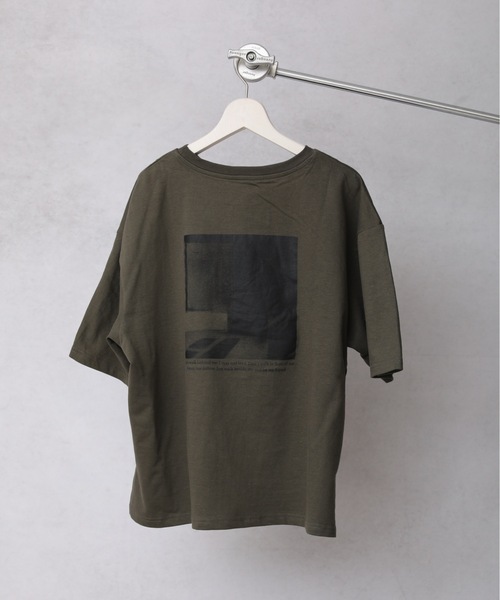 ap retro（アプレトロ）の「ミニ裏毛バックプリントTEE【ZOZO限定アイテム】（Tシャツ/カットソー・レディース・ライトブルー/ブラック/ベージュ/カーキ/アイボリー/ブルーグリーン/ライトベージュ/チャコール・FREE）」の22枚目の写真