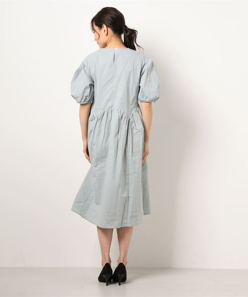 a lot of love（ア ロット オブ ラブ）の「ビッグランタンスリーブ　ティアードフレア　ワンピース（ワンピース・レディース・グレー/ホワイト/ブラック・XL/L/M/S）」の7枚目の写真