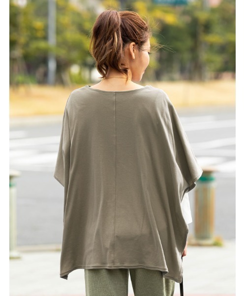 SweetMommy（スウィートマミー）の「360度カバーポンチョ型授乳ケープ（授乳ケープ/授乳クッション・レディース・ダークブラウン/グレイッシュベージュ/ブルー/スモークピンク/杢グレー/ブラック・FREE）」の22枚目の写真