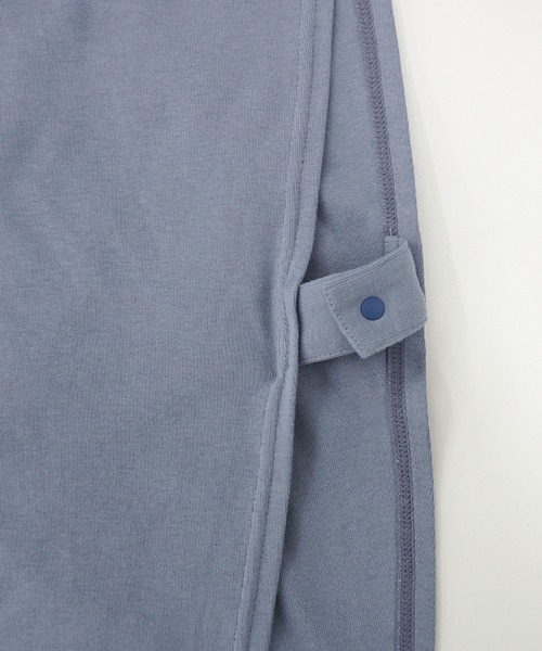 SweetMommy（スウィートマミー）の「360度カバーポンチョ型授乳ケープ（授乳ケープ/授乳クッション・レディース・ダークブラウン/グレイッシュベージュ/ブルー/スモークピンク/杢グレー/ブラック・FREE）」の20枚目の写真