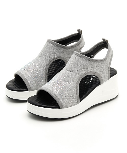 STACCATO（スタッカート）の「グレェィンカバーアップサンダル