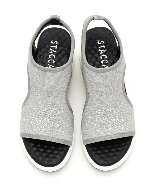 STACCATO（スタッカート）の「グレェィンカバーアップサンダル