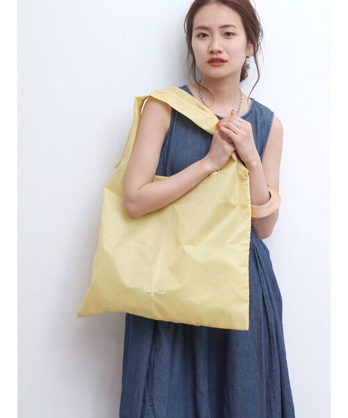 Ungrid(アングリッド)の「パッカブルロゴエコBAG(ハンドバッグ・レディース・オフホワイト/イエロー/グリーン/ブルー/パープル/ブラック/オレンジ・FREE)」の6枚目の写真