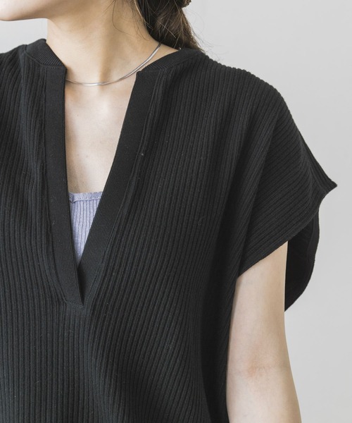 URBAN RESEARCH（アーバンリサーチ）の「針抜きリブノースリーブカットソー（Tシャツ/カットソー・レディース・ブラック/アイボリー・FREE）」の3枚目の写真