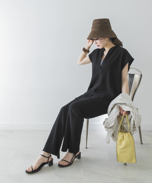 URBAN RESEARCH（アーバンリサーチ）の「針抜きリブノースリーブカットソー（Tシャツ/カットソー・レディース・ブラック/アイボリー・FREE）」の7枚目の写真