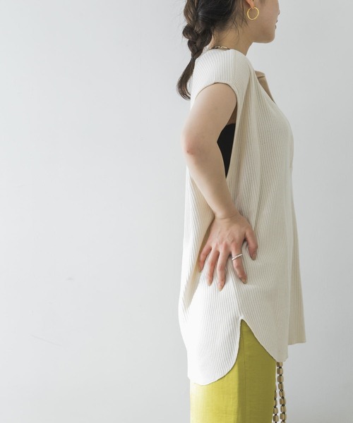 URBAN RESEARCH（アーバンリサーチ）の「針抜きリブノースリーブカットソー（Tシャツ/カットソー・レディース・ブラック/アイボリー・FREE）」の11枚目の写真