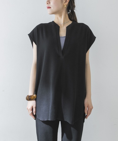 URBAN RESEARCH（アーバンリサーチ）の「針抜きリブノースリーブカットソー（Tシャツ/カットソー・レディース・ブラック/アイボリー・FREE）」の14枚目の写真