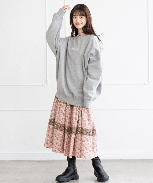 MILKFED.（ミルクフェド）の「FLORAL PRINT TIERED DRESS（ワンピース・レディース・ピンク/ライトパープル・ONE SIZE）」の9枚目の写真