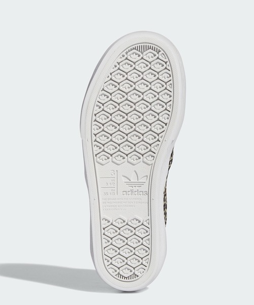 adidas（アディダス）の「コートラリー スリップ [Court Rallye Slip] アディダスオリジナルス (キッズ／子供用)（スリッポン・キッズ・ベージュ系その他・25.5cm/22.0cm/23.5cm/23.0cm/22.5cm/24.5cm/25.0cm/24.0cm）」の8枚目の写真