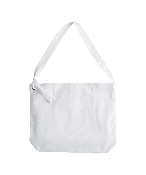 TRUSS(トラス)の「【TRUSS】クラフトリングキャンバスショルダーバッグ ニュースペーパーバッグ スリングバッグ CRS-031(ショルダーバッグ・レディース・オリーブ/アイボリー/ブラック/ホワイト・FREE)」の10枚目の写真