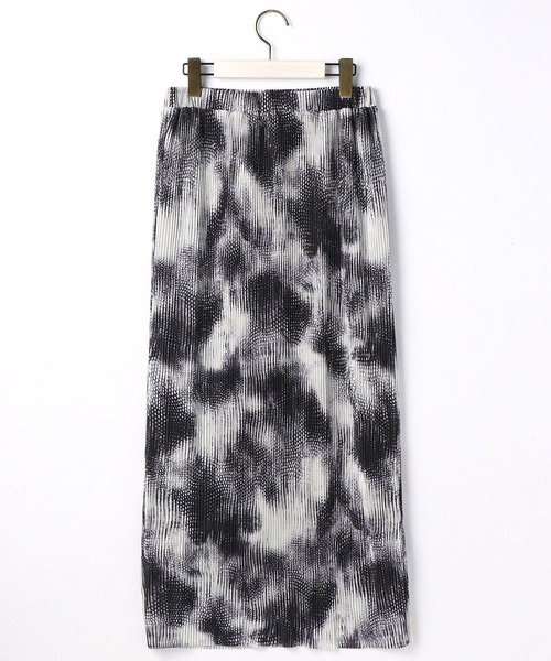 NICOLE white（ニコルホワイト）の「ボカシ柄プリーツタイトスカート（スカート・レディース・ブラック系/ベージュ系/グレー系・FREE）」の6枚目の写真