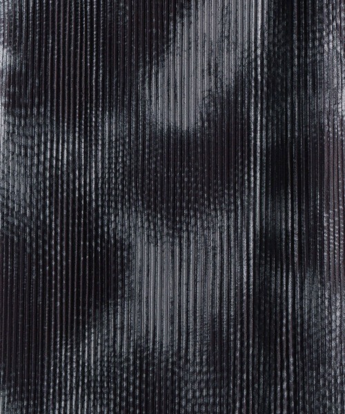 NICOLE white（ニコルホワイト）の「ボカシ柄プリーツタイトスカート（スカート・レディース・ブラック系/ベージュ系/グレー系・FREE）」の11枚目の写真