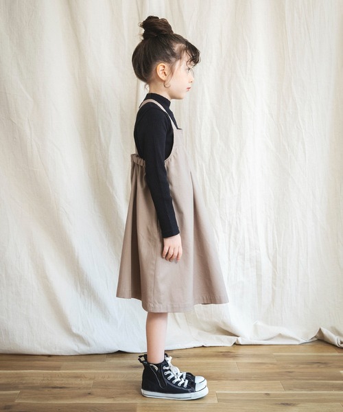 BRANSHES（ブランシェス）の「胸元タックジャンパースカート（スカート・キッズ・カーキオリーブ/ベージュ・110cm/90cm/100cm/120cm/140cm/150cm/130cm）」の8枚目の写真