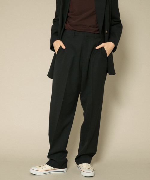 KBF（ケイビーエフ）の「ウール混ルーズパンツ（その他パンツ・レディース・ベージュ系その他/ネイビー・ONE）」の2枚目の写真