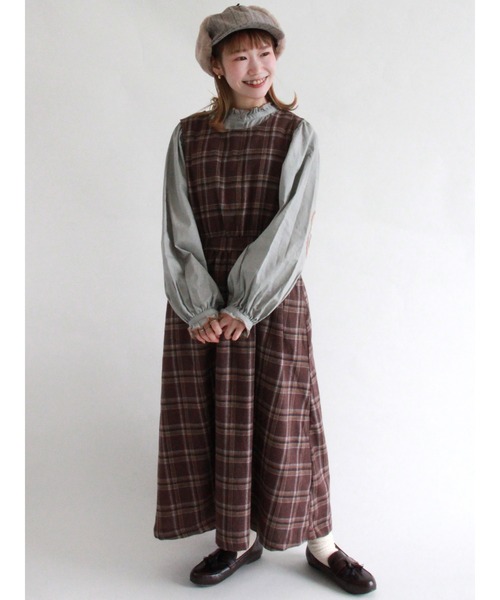 ehka sopo(エヘカソポ)の「前後着チェック柄ノースリーブワンピース(ワンピース・レディース・ベージュ/モカ/チャコール・フリ-)」の12枚目の写真