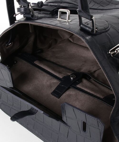 PELLE MORBIDA（ペッレモルビダ）の「Maiden Voyage（メイデンヴォヤージュ）MB026ELE-ボストンバッグ（ボストンバッグ・メンズ・ブラック/ネイビー・FREE）」の6枚目の写真