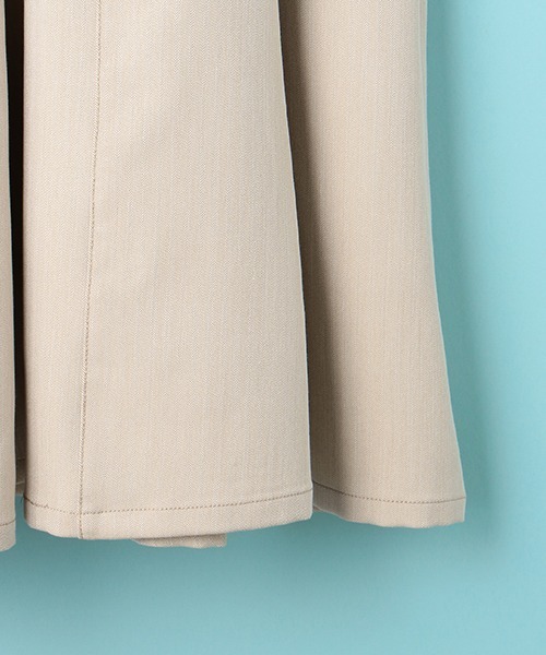 Lindsay（リンジィ）の「細見えサスペンダー付き切替ミディスカート（スカート・キッズ・ベージュ/ブルーグレー/ブラック・M/L）」の10枚目の写真