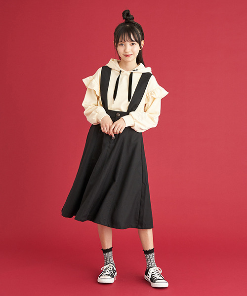 Lindsay（リンジィ）の「細見えサスペンダー付き切替ミディスカート（スカート・キッズ・ベージュ/ブルーグレー/ブラック・M/L）」の18枚目の写真