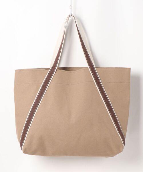 THE UNION(ザユニオン)の「【THE UNION|THE COLOR】THE TOTE BAG(トートバッグ・レディース・ベージュ/グリーン・ONE SIZE)」の6枚目の写真