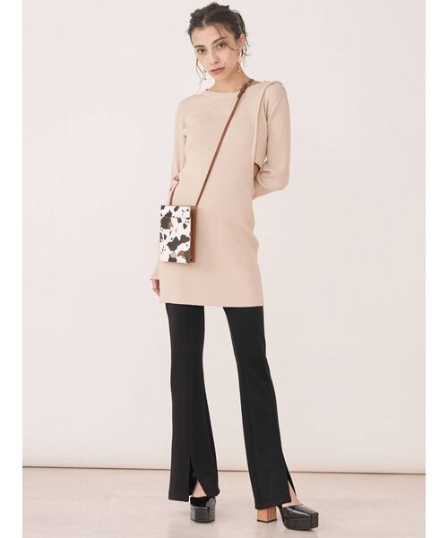 EVRIS（エヴリス）の「サイドオープンニットワンピース（ワンピース・レディース・ブラック/アイボリー/ブルー・FREE）」の18枚目の写真