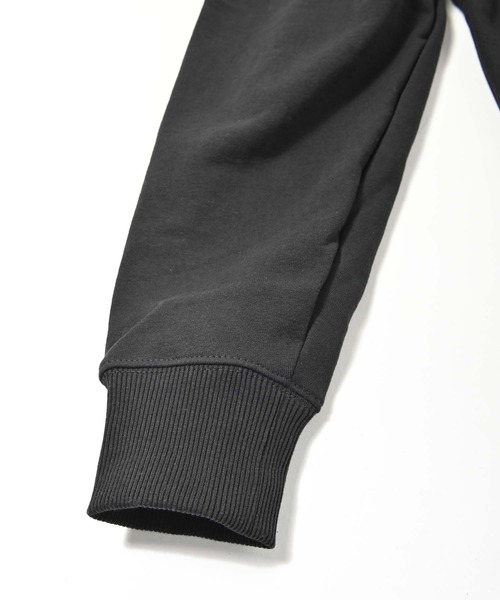 STUSSY（ステューシー）の「STUSSY (ステューシー)  RANSOM ロゴ長袖プルオーバーパーカー（パーカー・メンズ・ブラック・M/L/XL）」の9枚目の写真