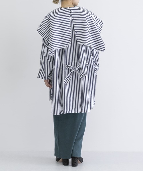 URBAN RESEARCH（アーバンリサーチ）の「iI　big collar blouse（シャツ/ブラウス・レディース・ブルー/ボルドー・ONE）」の8枚目の写真