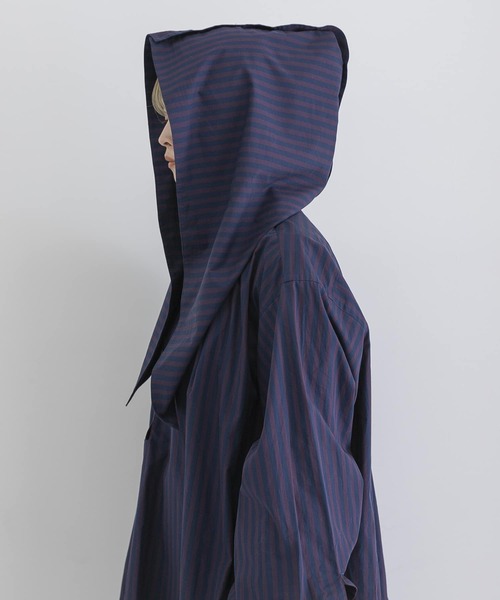 URBAN RESEARCH（アーバンリサーチ）の「iI　big collar blouse（シャツ/ブラウス・レディース・ブルー/ボルドー・ONE）」の16枚目の写真