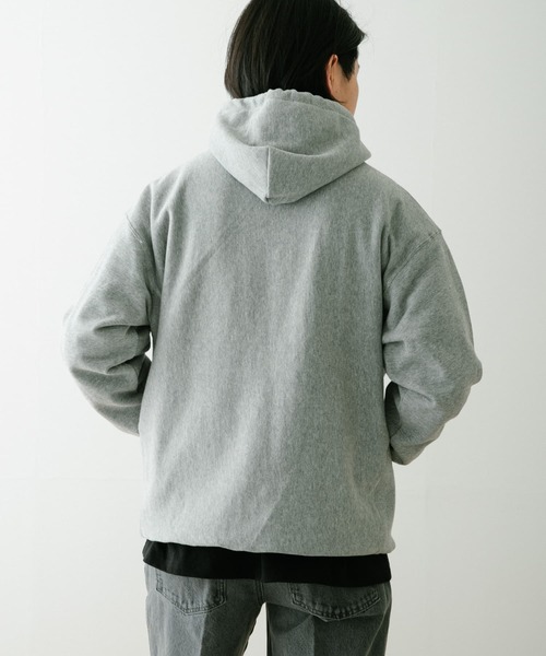 ITEMS URBANRESEARCH(アイテムズ アーバンリサーチ)の「PENNSYLVANIA ロゴパーカー(パーカー・メンズ・ブラック/グレー/オフホワイト・MEDIUM/LARGE)」の22枚目の写真
