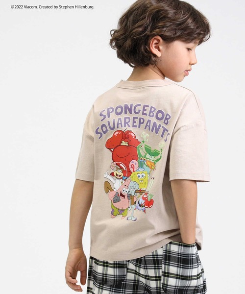 Right-on(ライトオン)の「スポンジボブTシャツ(キッズサイズ)親子リンクコーデ(Tシャツ/カットソー・キッズ・ブラック/グリーン/オフホワイト/ベージュ/ブルー/パープル・105/150/140/120/130)」の15枚目の写真