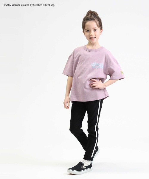 Right-on(ライトオン)の「スポンジボブTシャツ(キッズサイズ)親子リンクコーデ(Tシャツ/カットソー・キッズ・ブラック/グリーン/オフホワイト/ベージュ/ブルー/パープル・105/150/140/120/130)」の22枚目の写真