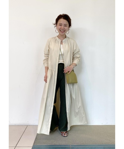 SALON adam et rope'(サロン アダム エ ロペ)の「【洗える】ティアードギャザーロングワンピース(ワンピース・レディース・オフホワイト/ライトグリーン・FREE)」の18枚目の写真