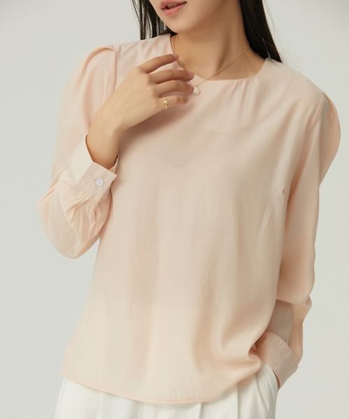 LAFFMO（ラフモ）の「クルーネックギャザースリーブブラウス（シャツ/ブラウス・レディース・ホワイト/ベージュ/ブルー・F）」の21枚目の写真