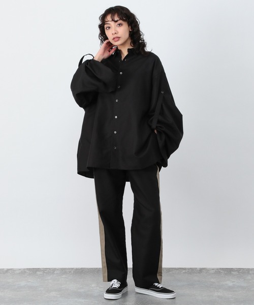 OFAKIND(オフアカインド)の「OFAKIND / ワイドスリーブシャツ(シャツ/ブラウス・レディース・ホワイト/ブラック/カーキ・0/1)」の11枚目の写真