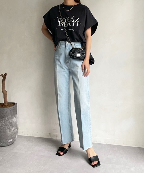 DouDou（ドゥドゥ）の「TOPAZ パールロゴフロッキーTEE（Tシャツ/カットソー・レディース・オフホワイト/ベージュ/チャコールグレー・FREE）」の7枚目の写真