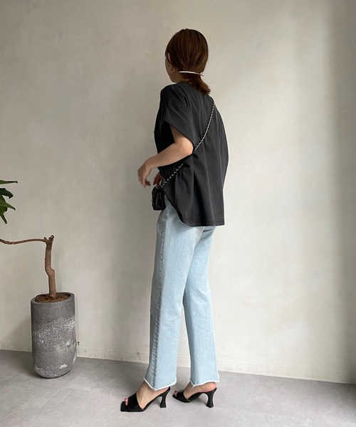 DouDou（ドゥドゥ）の「TOPAZ パールロゴフロッキーTEE（Tシャツ/カットソー・レディース・オフホワイト/ベージュ/チャコールグレー・FREE）」の8枚目の写真