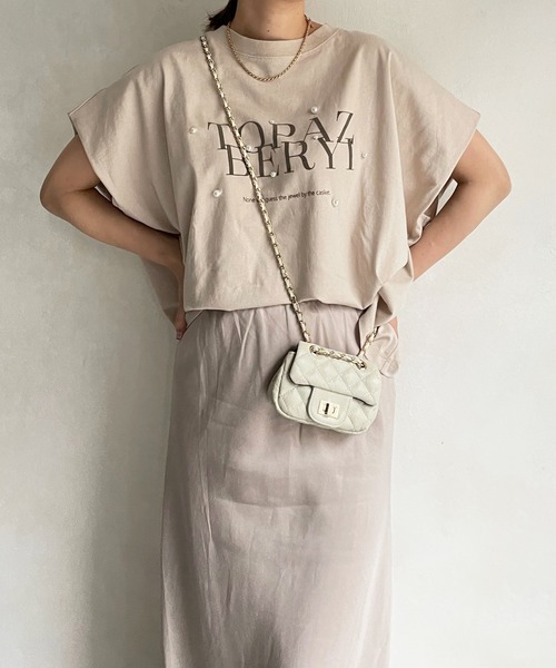 DouDou（ドゥドゥ）の「TOPAZ パールロゴフロッキーTEE（Tシャツ/カットソー・レディース・オフホワイト/ベージュ/チャコールグレー・FREE）」の18枚目の写真