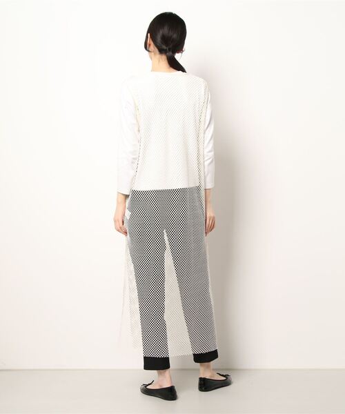 y/m by misato（イムバイミサト）の「カットメッシュロングトップス（ベスト・レディース・ブラック/アイボリー・FREE）」の9枚目の写真