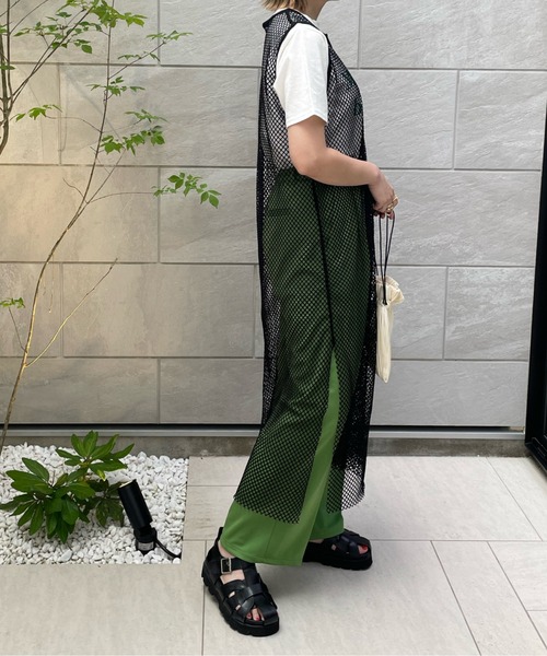 y/m by misato（イムバイミサト）の「カットメッシュロングトップス（ベスト・レディース・ブラック/アイボリー・FREE）」の10枚目の写真